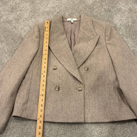 Banana Republic Taupe Herringbone Wool Flannel Crop Blazer Size 16 NWOT - Picture 8 of 11